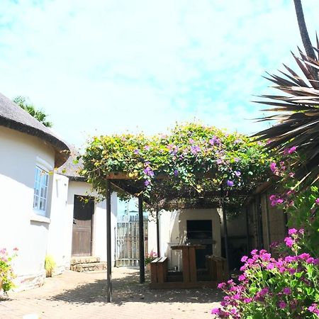 Amber Light Wilderness Beach Cottage Exterior photo